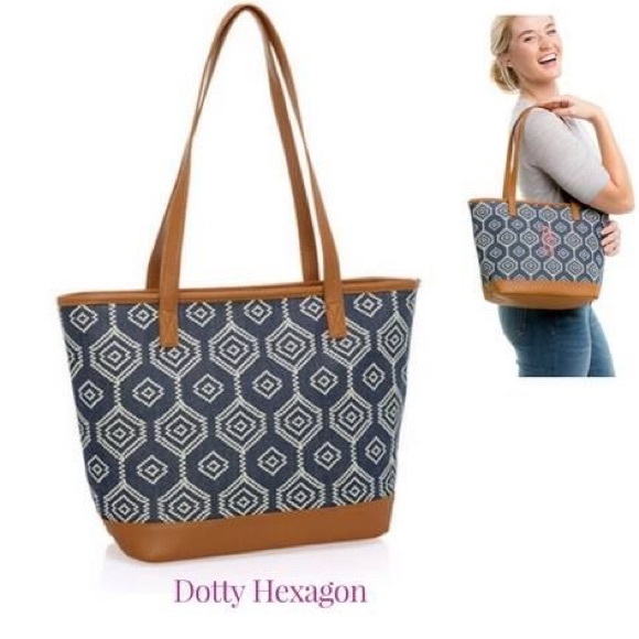 thirty-one Handbags - Thirty One tote- Little Dreamer in Dotty Hexagon❤️